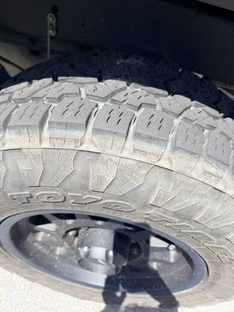 2004 Dodge RAM 2500 ST 4x4 Quad Cab 160.5 in. WB Manual — photo 2