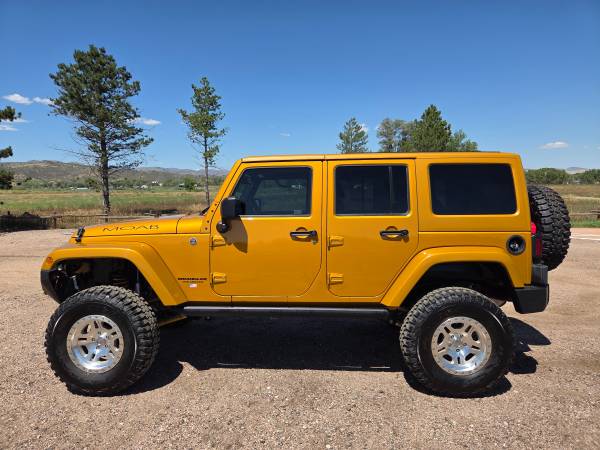 2014 Jeep Wrangler Sport 2dr 4x4 Manual — photo 1