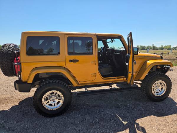 2014 Jeep Wrangler Sport 2dr 4x4 Manual — photo 8