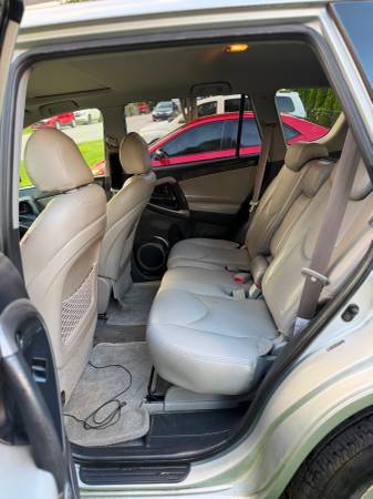 2007 Toyota Rav4 Limited 4x4 Automatic — photo 8