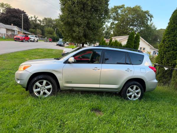 2007 Toyota Rav4 Limited 4x4 Automatic — photo 5