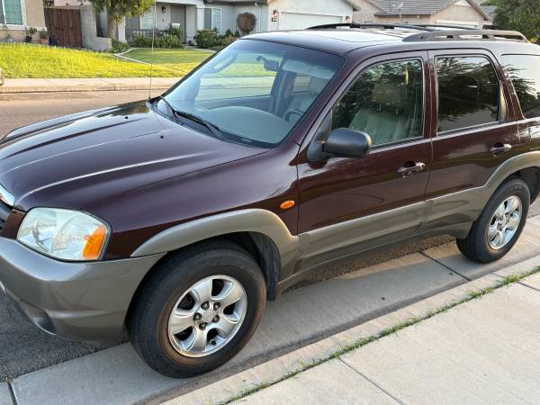 2002 Mazda Truck V6 — photo 1
