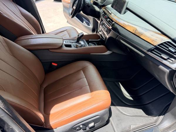 2015 BMW X6 sDrive35i — photo 9