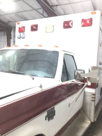1997 Ford F450 Super — photo 3
