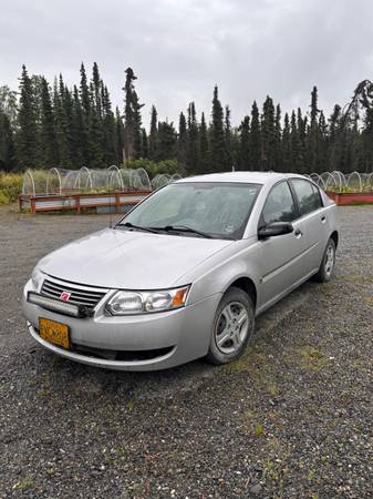 2005 Saturn ION 2 4dr Sedan Manual — photo 1
