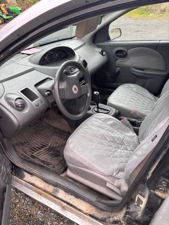 2005 Saturn ION 2 4dr Sedan Manual — photo 3