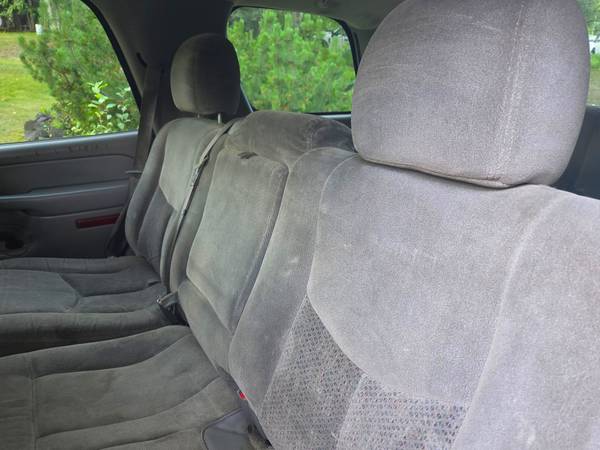 2004 Chevrolet Tahoe LT 4x2 Automatic — photo 7