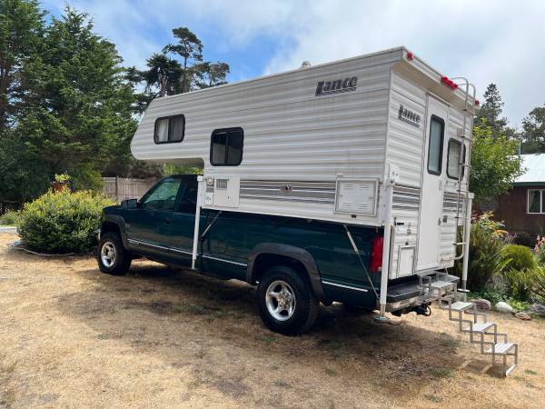 1995 GMC Sierra 2500 SL 2dr C2500 Standard Cab LB — photo 2