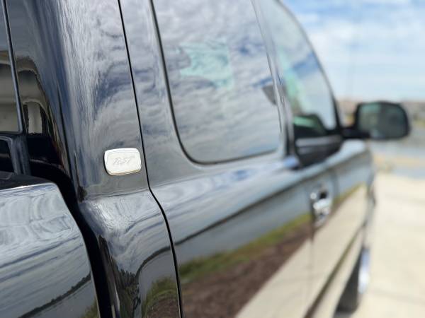 2005 Oldsmobile Regency Rst — photo 10