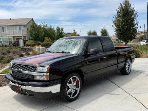 2005 Oldsmobile Regency Rst — photo 1