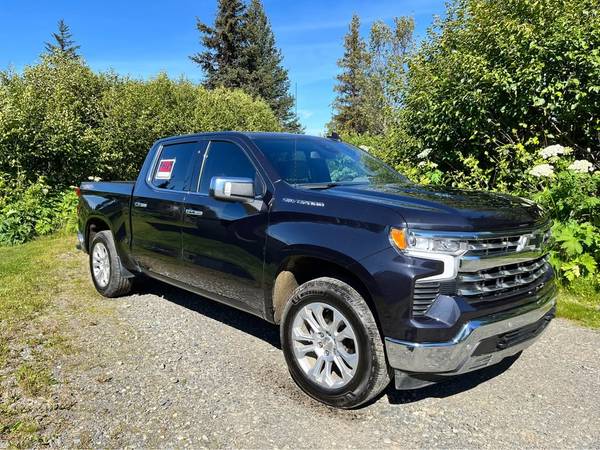 2022 Chevrolet Silverado 1500 LTZ — photo 3