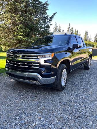 2022 Chevrolet Silverado 1500 LTZ — photo 1