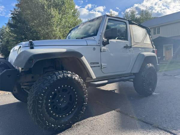 2012 Jeep Wrangler Sport — photo 1