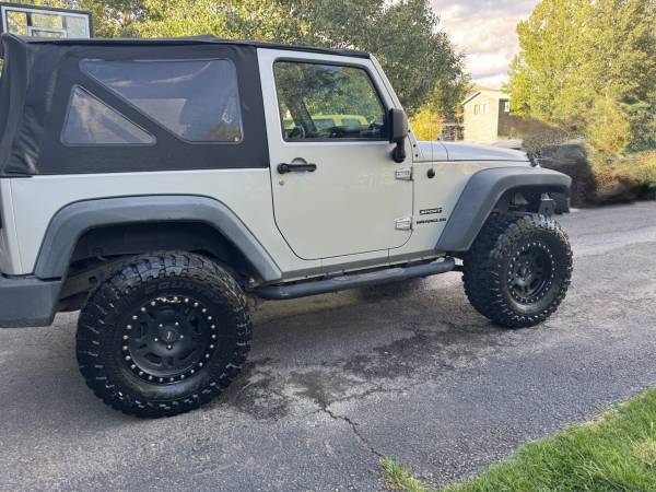 2012 Jeep Wrangler Sport — photo 4