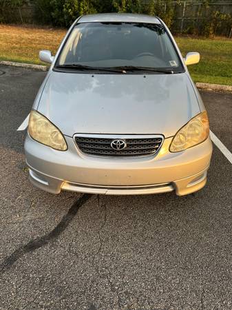2006 Toyota Corolla S 4dr Sedan Manual — photo 2