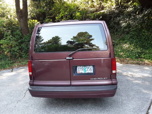 1997 Chevrolet Chevy VAN Base 3dr G2500 Cargo Van — photo 6