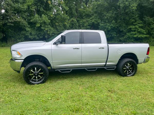 2014 RAM 2500 SLT 4x4 Mega Cab 160.5 in. WB Automatic — photo 1