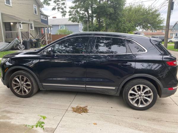 2016 Lincoln MKC Premier 4dr Front-wheel Drive Automatic — photo 4