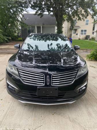 2016 Lincoln MKC Premier 4dr Front-wheel Drive Automatic — photo 1