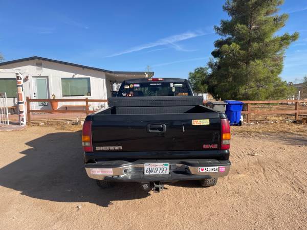 2002 GMC Sierra 1500hd SLE 4x4 Crew Cab 6.6 ft. box 153 in. WB Automatic — photo 4