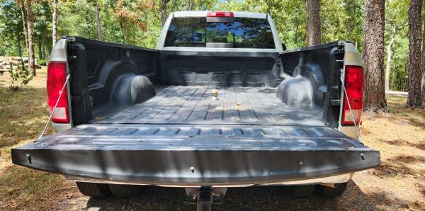 2016 RAM 3500 SLT — photo 5