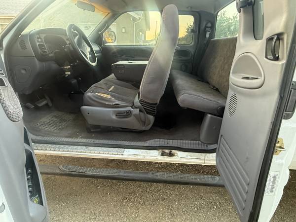 1998 Dodge RAM 2500 ST 4dr Extended Cab LB — photo 6