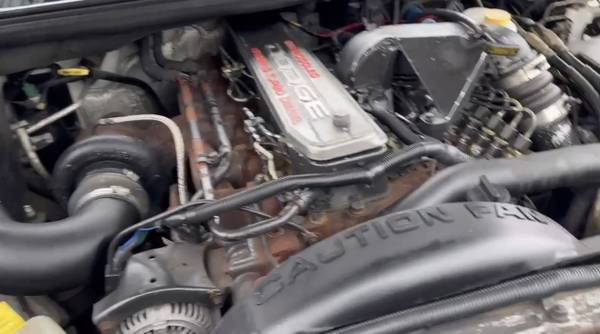 1998 Dodge RAM 2500 ST 4dr Extended Cab LB — photo 10
