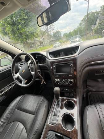 2015 Chevrolet Traverse LS All-wheel Drive Automatic — photo 11