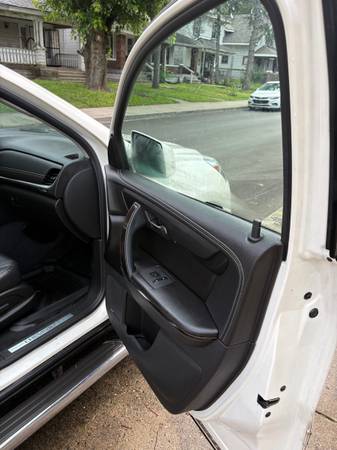 2015 Chevrolet Traverse LS All-wheel Drive Automatic — photo 5