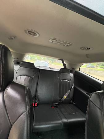 2015 Chevrolet Traverse LS All-wheel Drive Automatic — photo 9