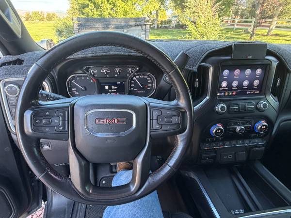 2022 GMC Sierra 1500 Pro 4x4 Crew Cab 6.6 ft. box 157 in. WB Automatic — photo 6