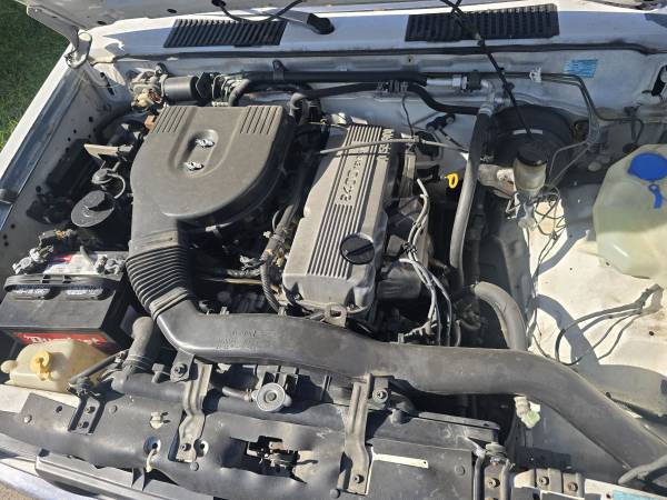 1996 Nissan Pickup Hardbody — photo 5