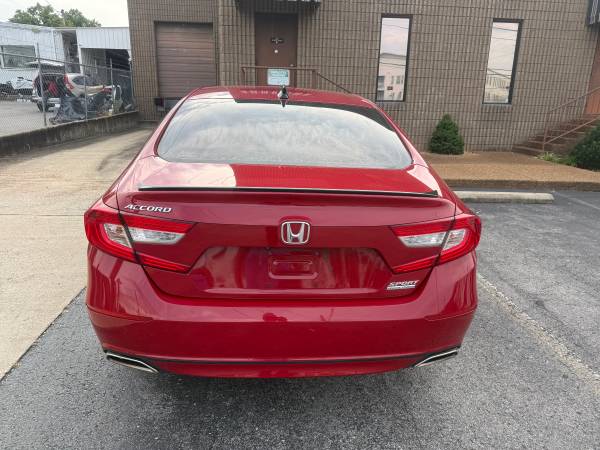 2021 Honda Accord Sport SE 4dr Sedan CVT — photo 3