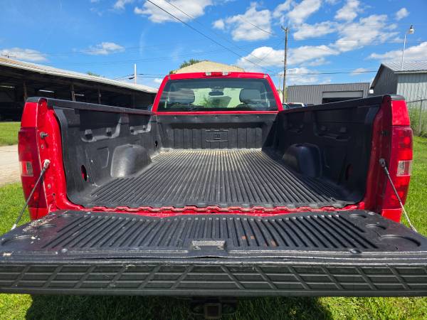 2012 Chevrolet Silverado 1500 LT 4x4 Regular Cab 8 ft. box 133 in. WB Automatic — photo 8