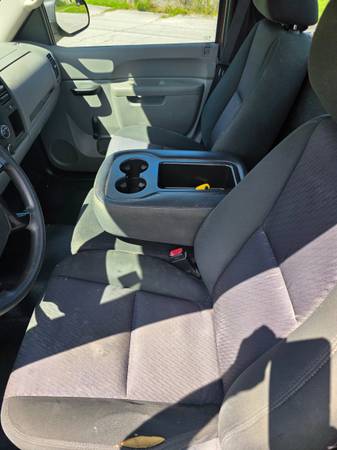 2012 Chevrolet Silverado 1500 LT 4x4 Regular Cab 8 ft. box 133 in. WB Automatic — photo 12