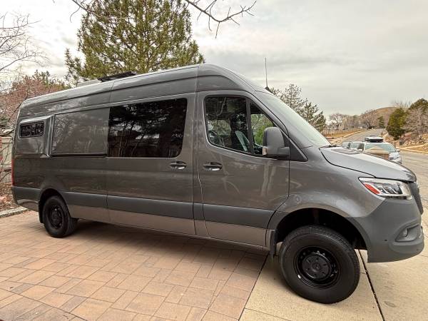 2022 Mercedes-Benz Sprinter 2500 High Roof I4 Sprinter 2500 Crew Van 170 in. WB Rear-Wheel Drive Automatic — photo 3