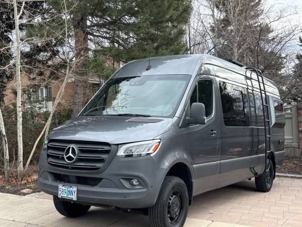 2022 Mercedes-Benz Sprinter 2500 High Roof I4 Sprinter 2500 Crew Van 170 in. WB Rear-Wheel Drive Automatic — photo 1