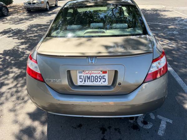 2007 Honda Civic LX 4dr Sedan Manual — photo 4