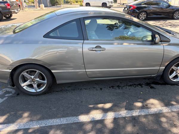 2007 Honda Civic LX 4dr Sedan Manual — photo 3