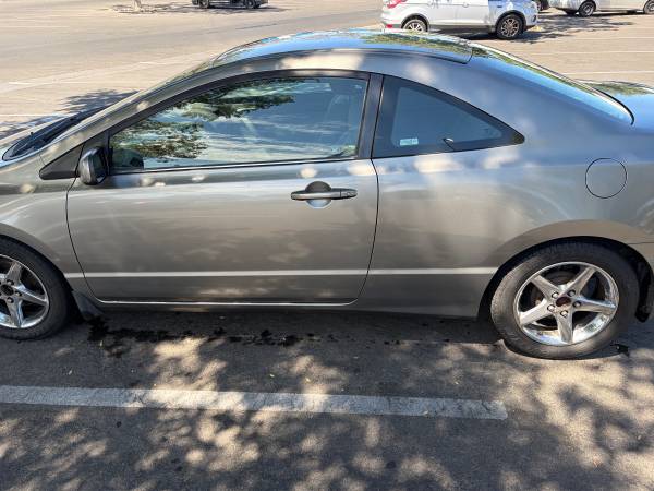 2007 Honda Civic LX 4dr Sedan Manual — photo 6