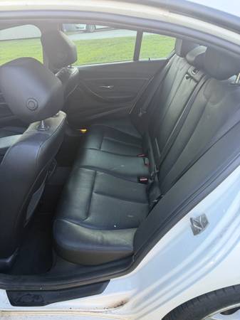 2013 BMW 335i Drive — photo 12