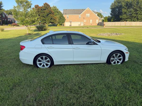 2013 BMW 335i Drive — photo 2
