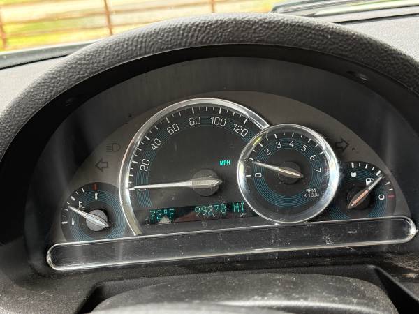 2011 Chevrolet HHR LT — photo 7