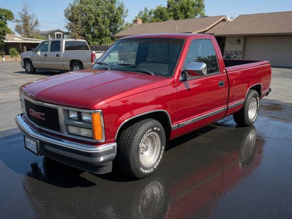 1989 GMC Sierra 1500 C1500 2dr Cab SB — photo 1
