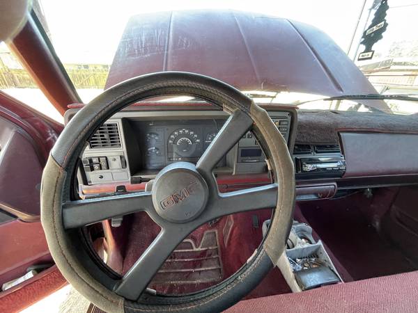 1989 GMC Sierra 1500 C1500 2dr Cab SB — photo 7