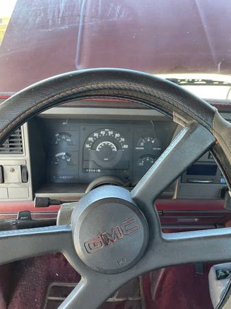 1989 GMC Sierra 1500 C1500 2dr Cab SB — photo 6