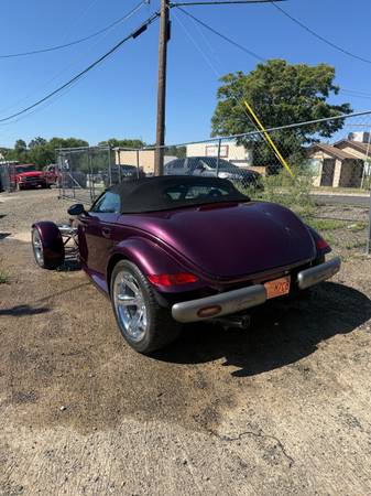 1999 Plymouth Prowler Base — photo 3