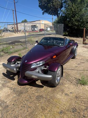 1999 Plymouth Prowler Base — photo 1