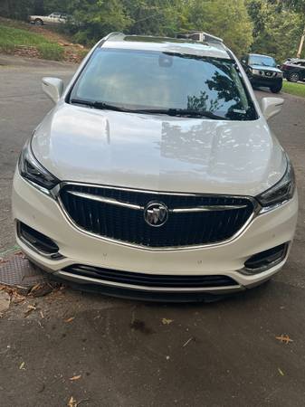 2018 Buick Enclave Base — photo 1