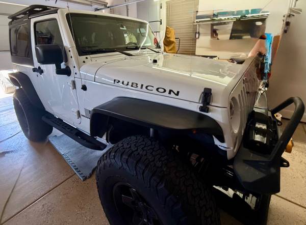 2016 Jeep Wrangler Rubicon 2dr 4x4 Manual — photo 1